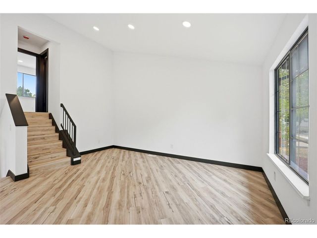 17445 E Temple Dr, Aurora, CO 80015