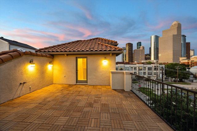 2006 Helena Street, Houston, TX 77002