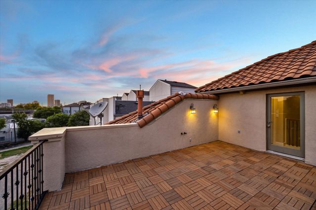 2006 Helena Street, Houston, TX 77002