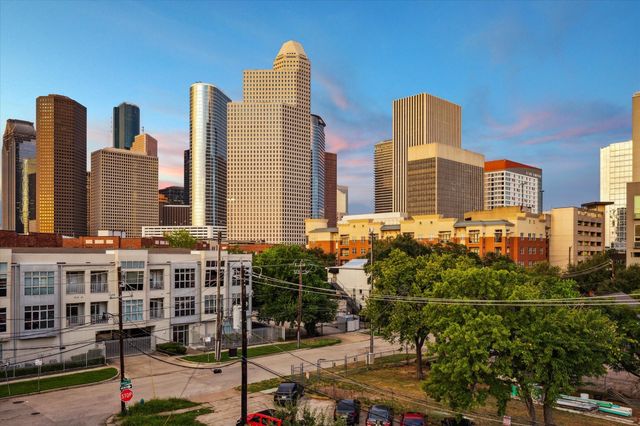 2006 Helena Street, Houston, TX 77002