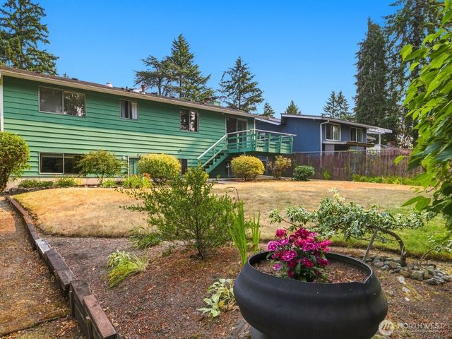 1839 N 185th Street, Shoreline, WA 98133