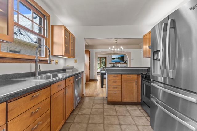 4537 Portland Avenue, Minneapolis, MN 55407
