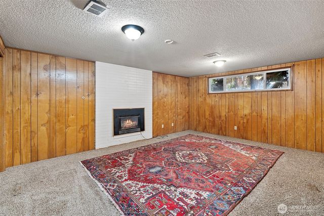 1805 N Vassault Street, Tacoma, WA 98406