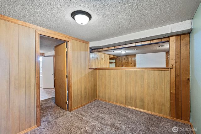1805 N Vassault Street, Tacoma, WA 98406