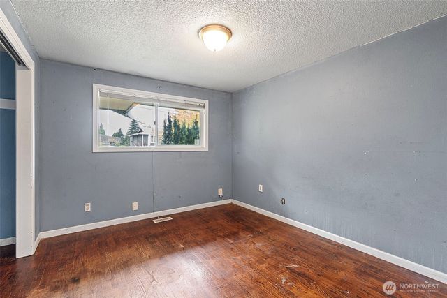 1805 N Vassault Street, Tacoma, WA 98406