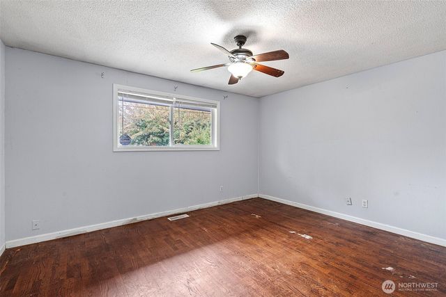 1805 N Vassault Street, Tacoma, WA 98406