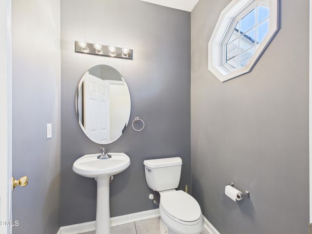 2748 Andover Glen Road, Raleigh, NC 27604