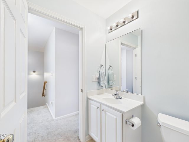 2748 Andover Glen Road, Raleigh, NC 27604