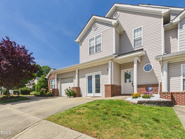 2748 Andover Glen Road, Raleigh, NC 27604