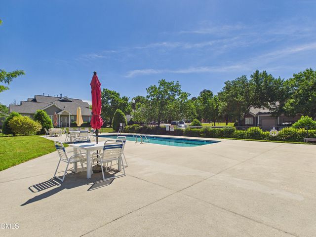 2748 Andover Glen Road, Raleigh, NC 27604