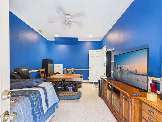 2748 Andover Glen Road, Raleigh, NC 27604