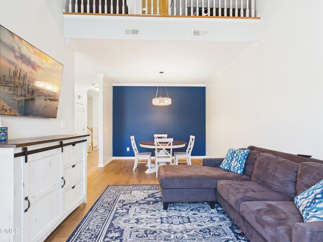 2748 Andover Glen Road, Raleigh, NC 27604