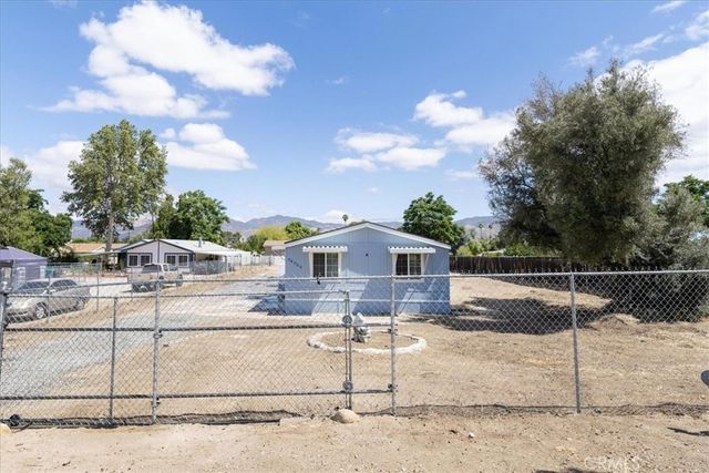 44066 Acacia, Hemet, CA 92544