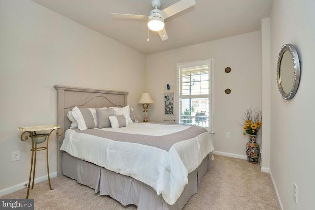 15563 BLUE LOTUS LN, Haymarket, VA 20169