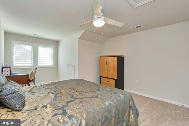 15563 BLUE LOTUS LN, Haymarket, VA 20169