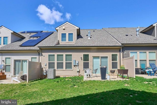 15563 BLUE LOTUS LN, Haymarket, VA 20169
