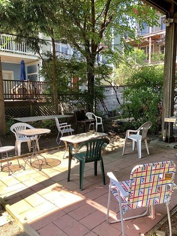 157 N St A, Boston, MA 02127