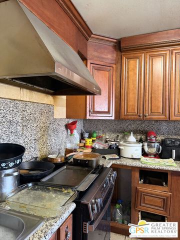 55575 Navajo Trail, Yucca Valley, CA 92284