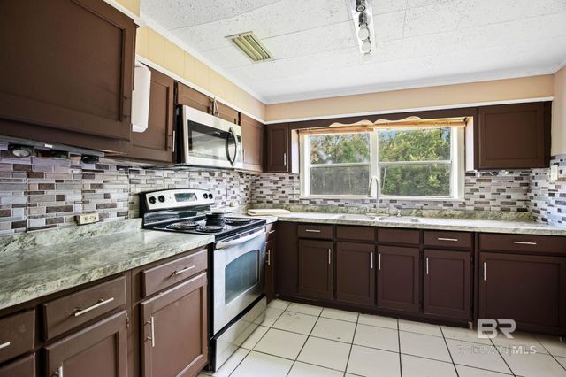 23240 County Road 47, Perdido, AL 36562