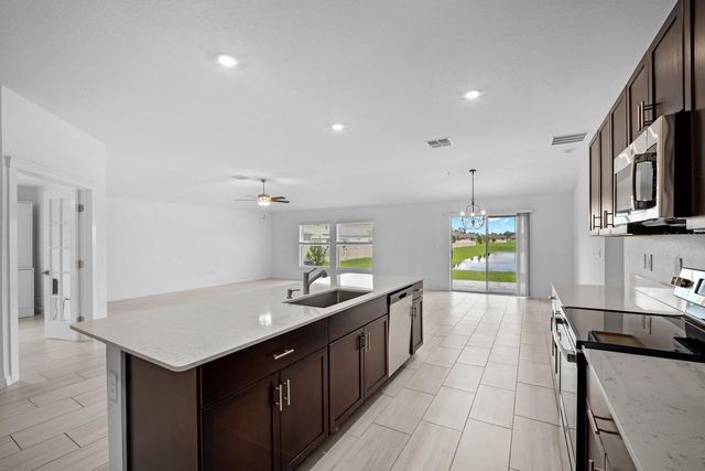 4060 CAPRI COAST DRIVE, Plant City, FL 33565