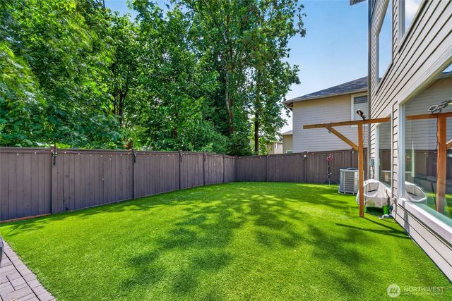 21212 129th Lane SE, Kent, WA 98031