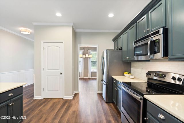 115 Bunchberry Court, Hampstead, NC 28443
