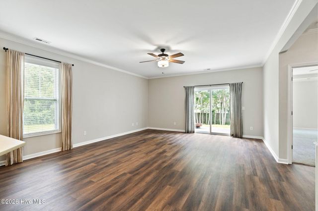 115 Bunchberry Court, Hampstead, NC 28443