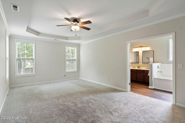 115 Bunchberry Court, Hampstead, NC 28443