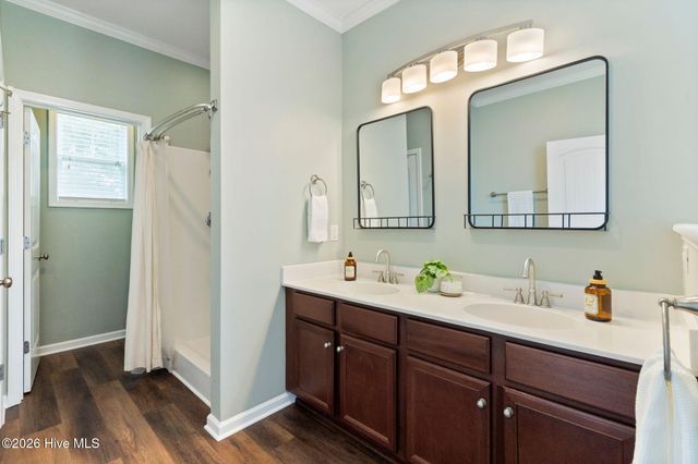 115 Bunchberry Court, Hampstead, NC 28443