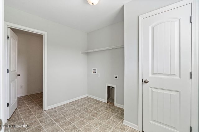 115 Bunchberry Court, Hampstead, NC 28443
