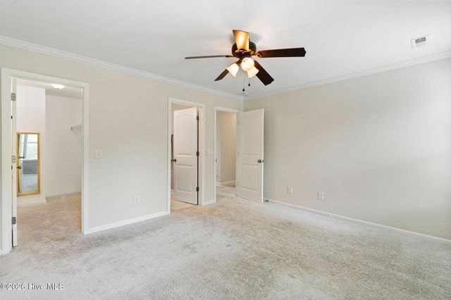 115 Bunchberry Court, Hampstead, NC 28443