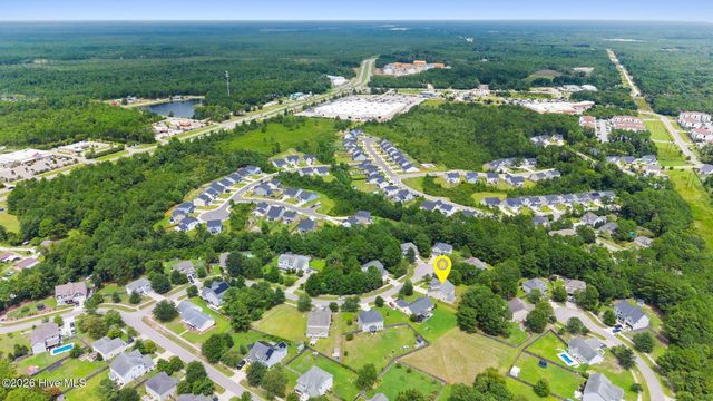 115 Bunchberry Court, Hampstead, NC 28443