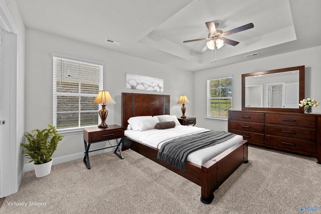 6122 Feather Way SE, Owens Cross Roads, AL 35763