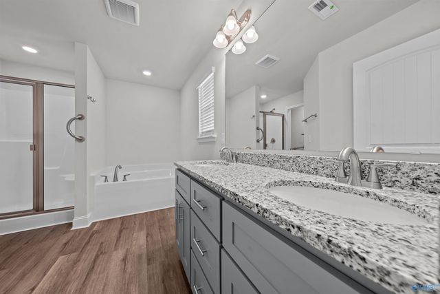 6122 Feather Way SE, Owens Cross Roads, AL 35763