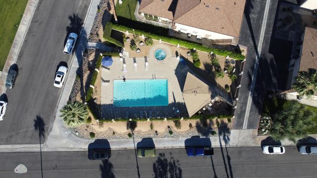 72532 Edgehill Drive 2, Palm Desert, CA 92260