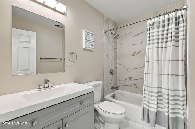 704 Aumack Avenue, Union Beach, NJ 07735