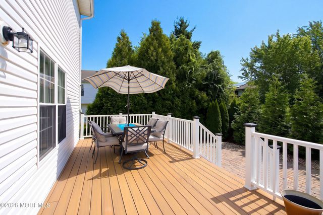 704 Aumack Avenue, Union Beach, NJ 07735