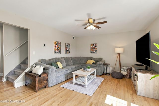 704 Aumack Avenue, Union Beach, NJ 07735