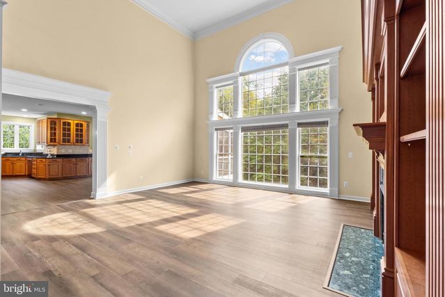 42294 IRON BIT PL, Chantilly, VA 20152