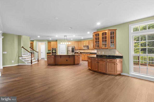 42294 IRON BIT PL, Chantilly, VA 20152