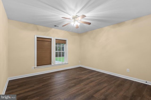 42294 IRON BIT PL, Chantilly, VA 20152