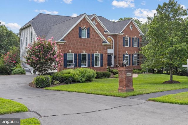 42294 IRON BIT PL, Chantilly, VA 20152