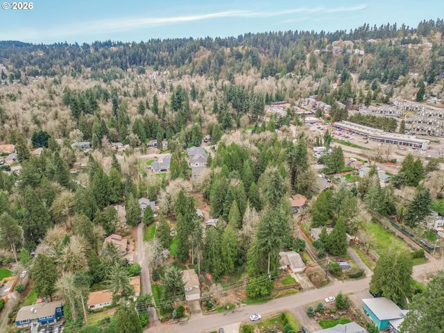 3820 KENTHORPE Way, West Linn, OR 97068