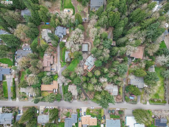 3820 KENTHORPE Way, West Linn, OR 97068