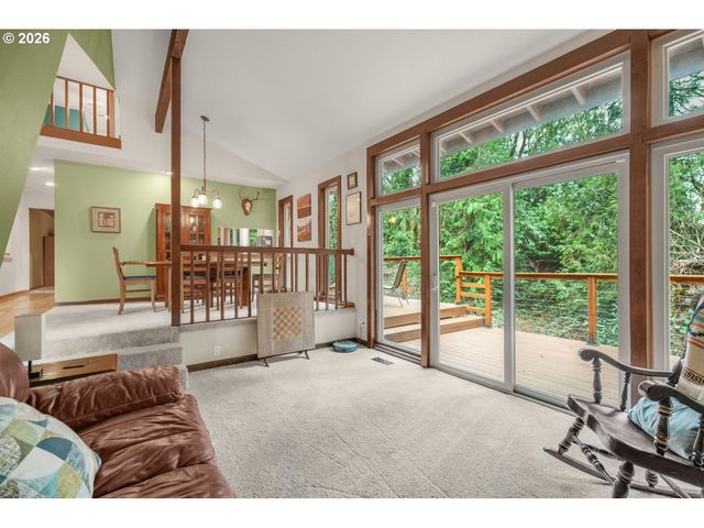 3820 KENTHORPE Way, West Linn, OR 97068