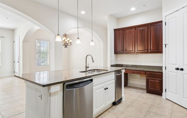 610 Via Ravello 201, Irving, TX 75039