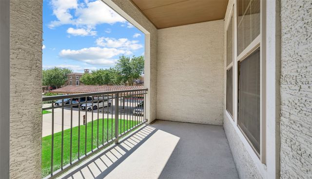 610 Via Ravello 201, Irving, TX 75039