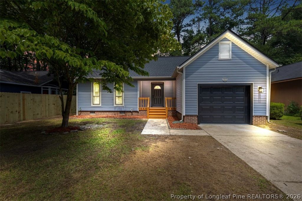 6823 Candlewood Drive, Fayetteville, NC 28314 — exterior