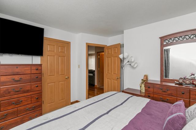 306 NE 5th Street, Ankeny, IA 50021