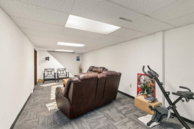 306 NE 5th Street, Ankeny, IA 50021